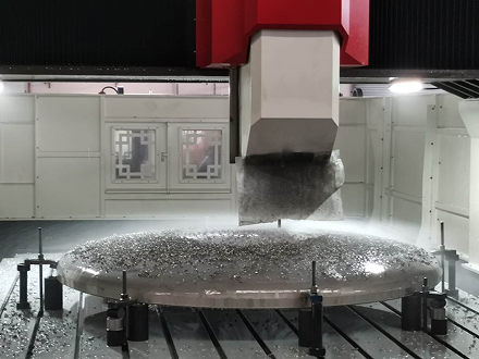 我公司再添龙门加工中心
